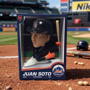 2026 NY Mets Juan Soto Baseball Card Bobblehead Giveaway