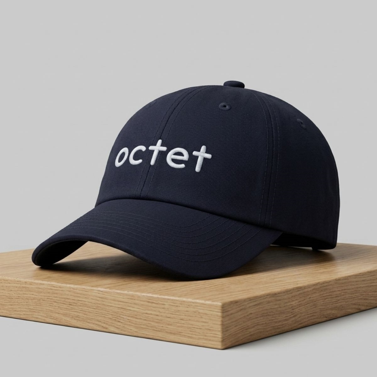 Amanda Seyfried OCTET Hat 1 Amanda Seyfried OCTET Hat 2